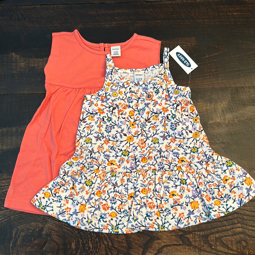 NWT - Old Navy baby girl dresses (set of 2)